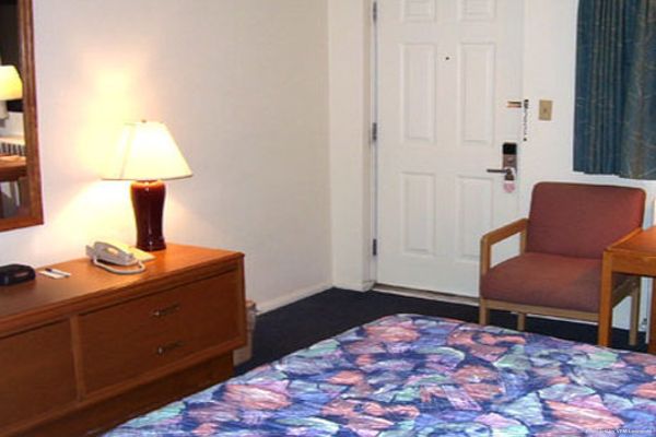 MAGNUSON HOTEL BY THE RIVER-MARIETTA (Marietta)